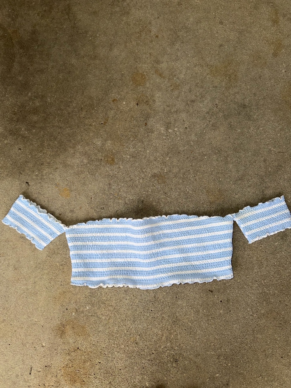 Blue and white top